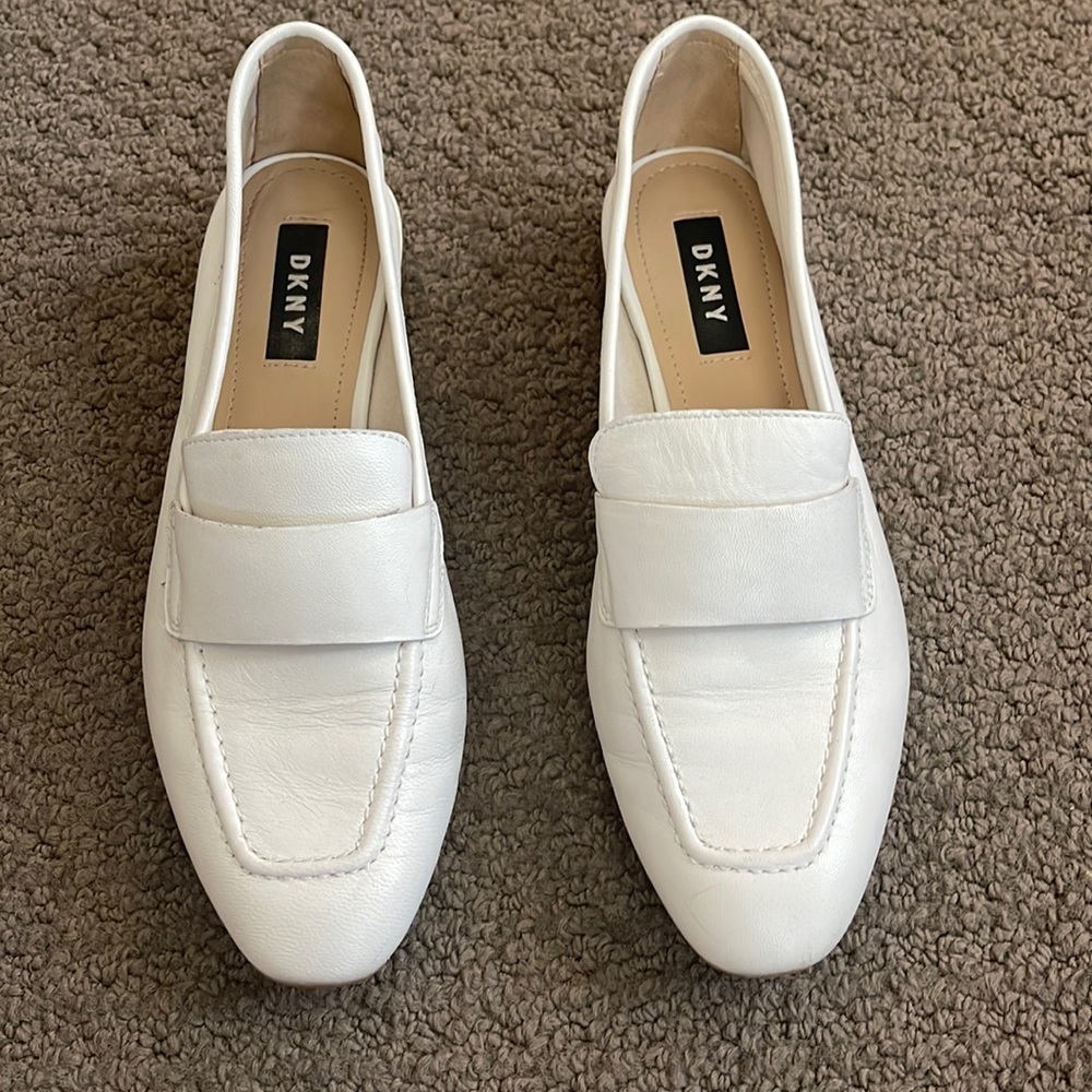 DKNY White Loafers Size 6/36